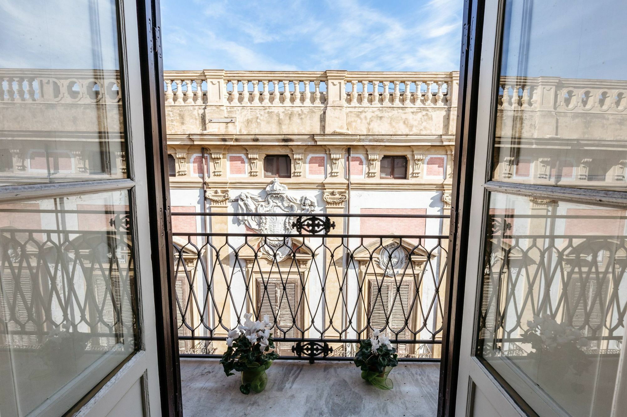 Sant'Elia Prestige Apartment With Balcony Palerme Extérieur photo